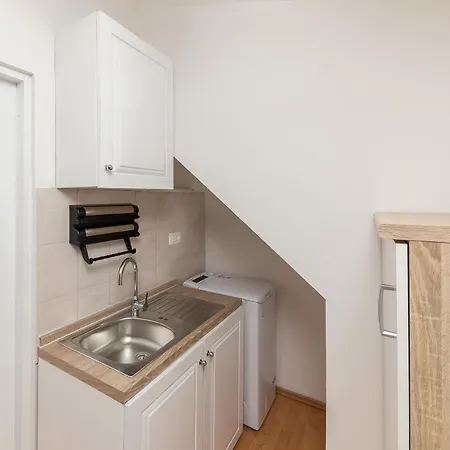 Apartment Gong *