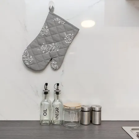 Gong Apartment *